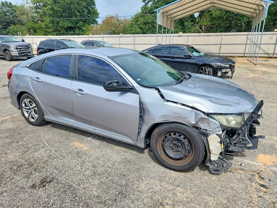 Продажа на аукционе авто 2018 Honda Civic, vin: 19XFC2F58JE008677, номер лота: 66499406