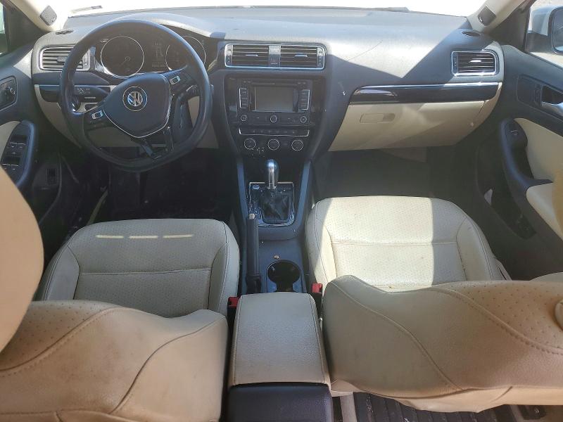 64651776 :رقم المزاد ، 3VWLA7AJ6FM203696 vin ، 2015 Volkswagen Jetta مزاد بيع
