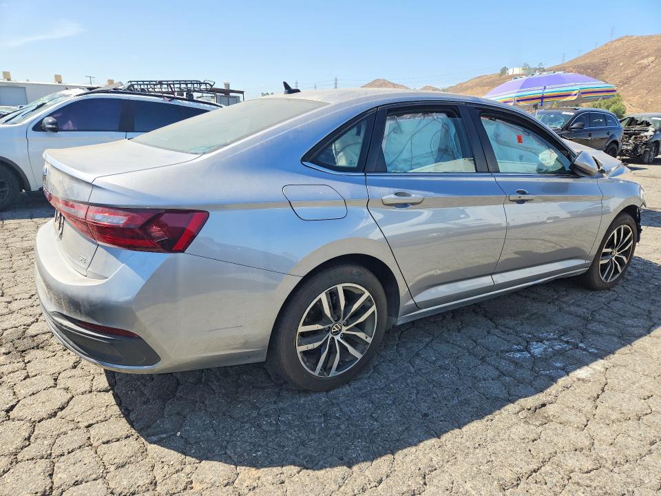 66313796 :رقم المزاد ، 3VW7X7BU4SM017044 vin ، 2025 Volkswagen Jetta مزاد بيع