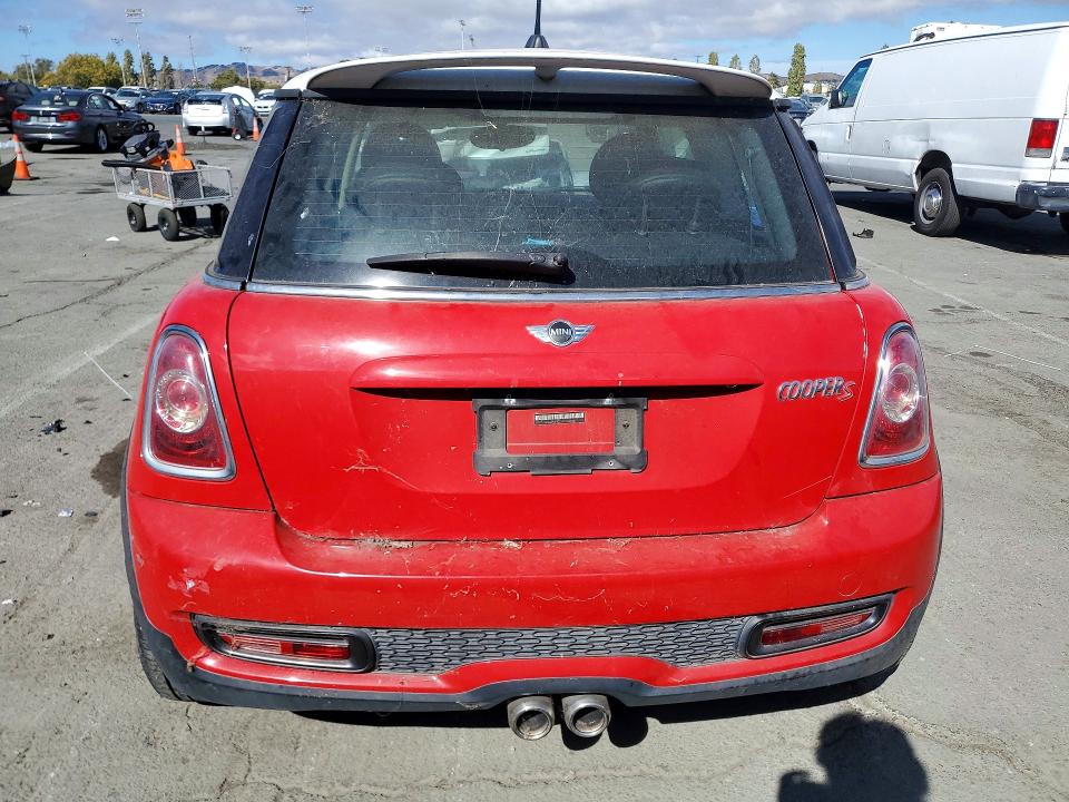 Продажа на аукционе авто 2013 Mini Cooper, vin: WMWSV3C55DT394034, номер лота: 65358596