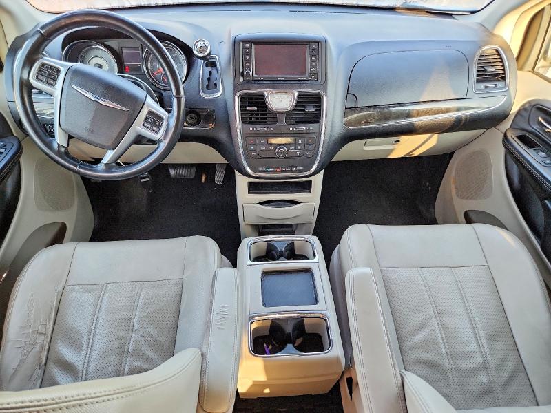 66454646 :رقم المزاد ، 2C4RC1BGXCR330883 vin ، 2012 Chrysler Town & Country مزاد بيع