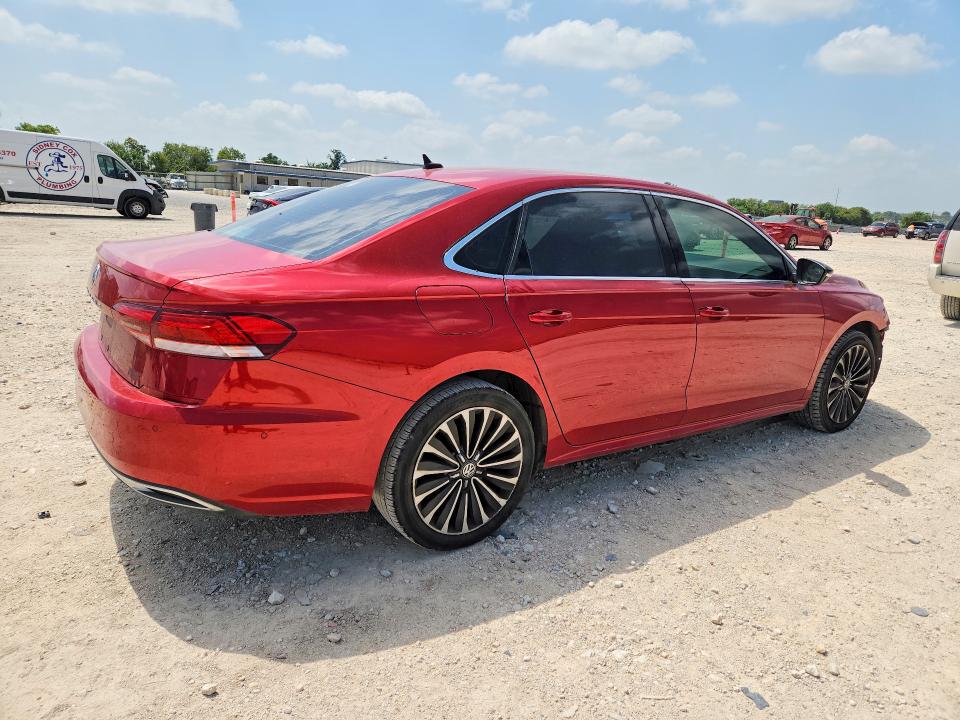 Продажа на аукционе авто 2022 Volkswagen Passat, vin: 1VWBA7A32NC005811, номер лота: 63603356