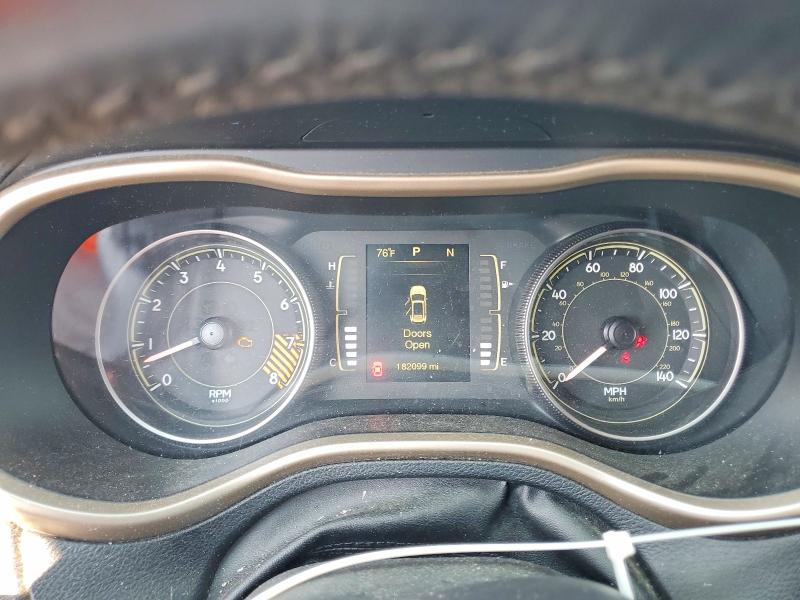 2014 Jeep Cherokee მანქანა იყიდება აუქციონზე, vin: 1C4PJMCS8EW211449, აუქციონის ნომერი: 63402676