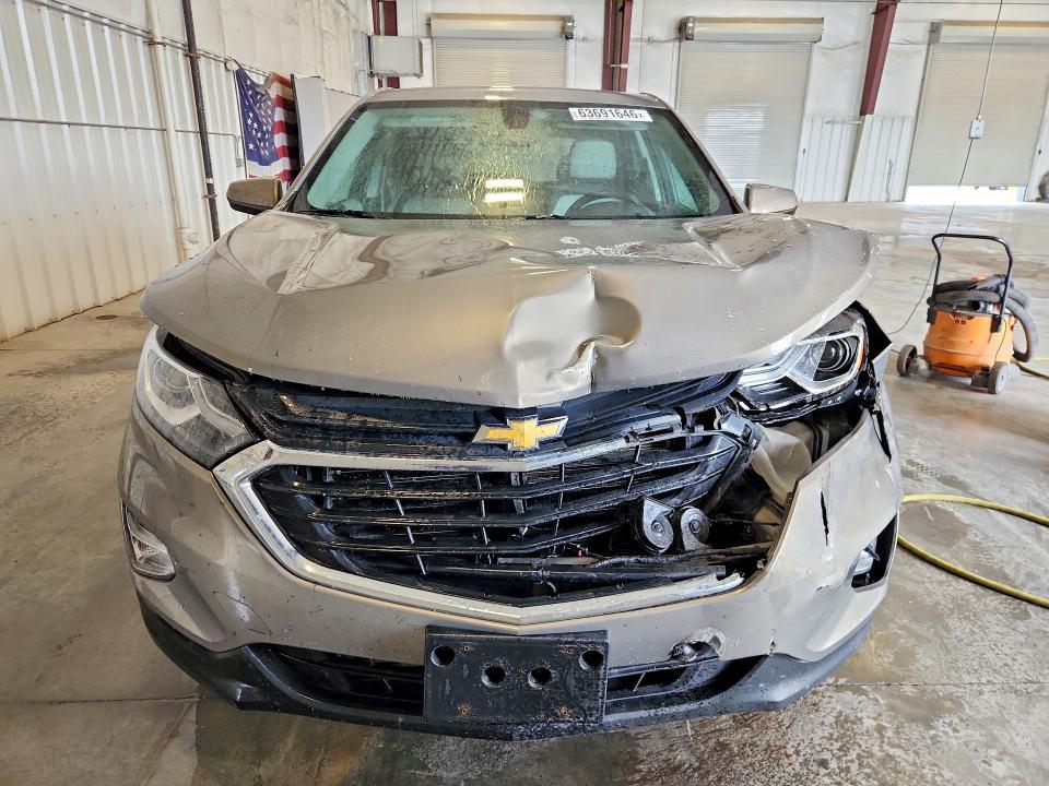63691646 :رقم المزاد ، 3GNAXSEV7JS637758 vin ، 2018 Chevrolet Equinox مزاد بيع