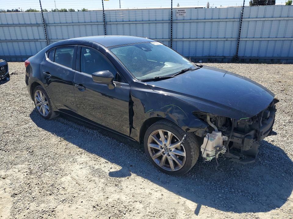 66122676 :رقم المزاد ، 3MZBN1V71HM110406 vin ، 2017 Mazda 3 مزاد بيع