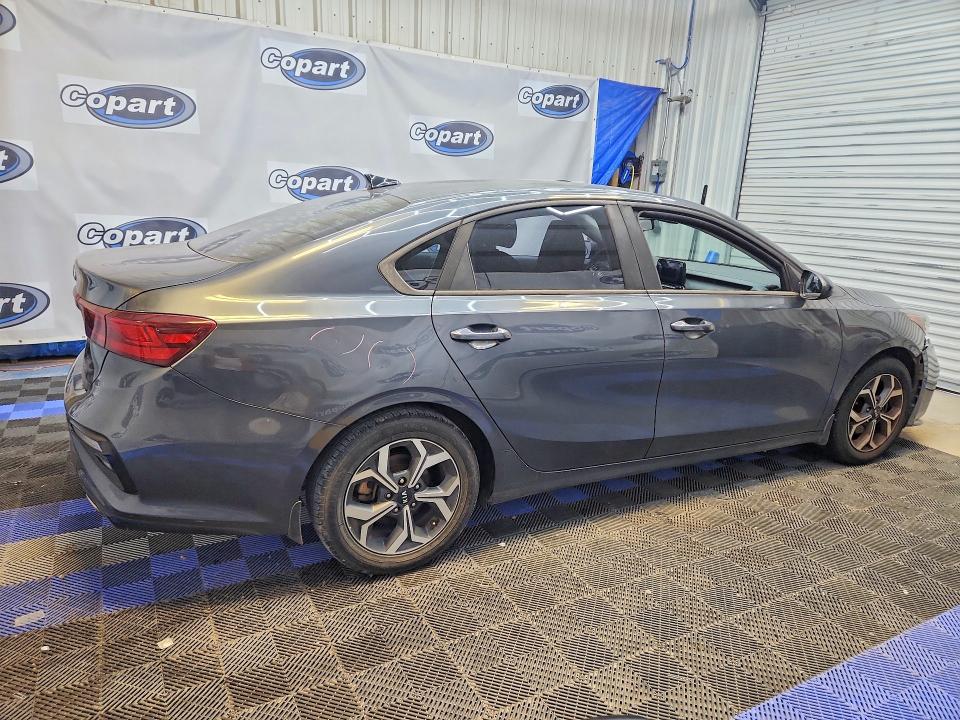 65845326 :رقم المزاد ، 3KPF24AD4KE121105 vin ، 2019 Kia Forte مزاد بيع