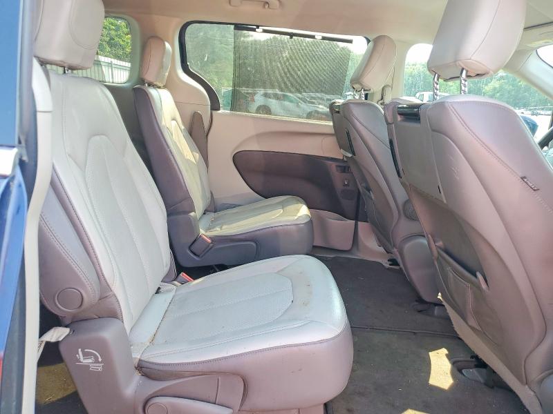 64643466 :رقم المزاد ، 2C4RC1EGXHR669632 vin ، 2017 Chrysler Pacifica مزاد بيع