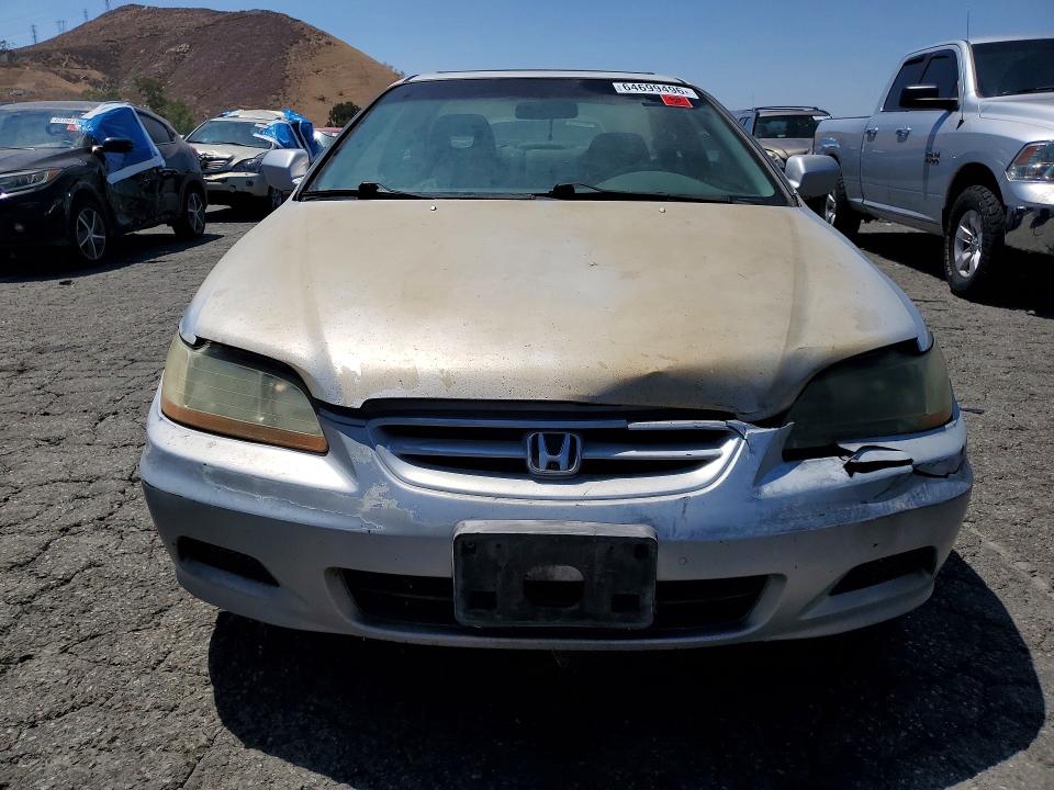 Продажа на аукционе авто 2002 Honda Accord, vin: 1HGCG22502A004576, номер лота: 64699496