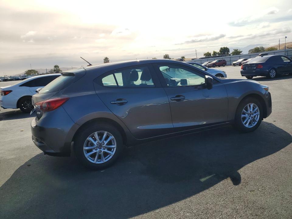 Aukcja sprzedaży 2018 Mazda 3, vin: 3MZBN1K75JM203584, numer aukcji: 66776976