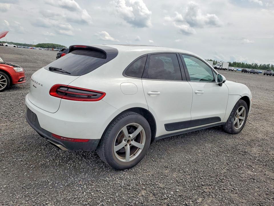 64244616 :رقم المزاد ، WP1AA2A54JLB11351 vin ، 2018 Porsche Macan مزاد بيع