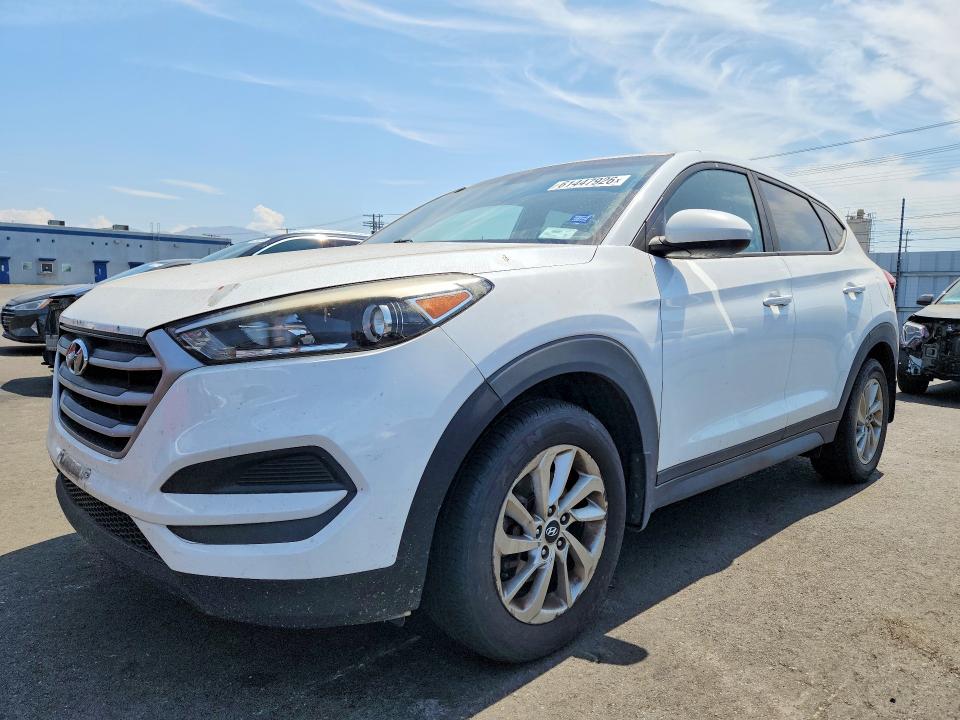 61447926 :رقم المزاد ، KM8J23A46HU406527 vin ، 2017 Hyundai Tucson مزاد بيع