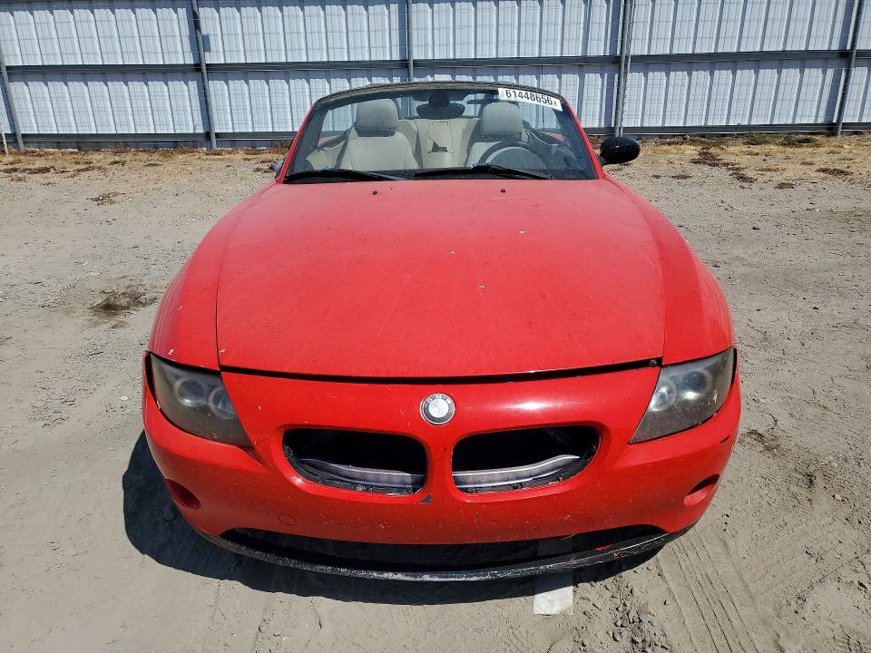 61448656 :رقم المزاد ، 4USBT53424LU06291 vin ، 2004 Bmw Z4 مزاد بيع