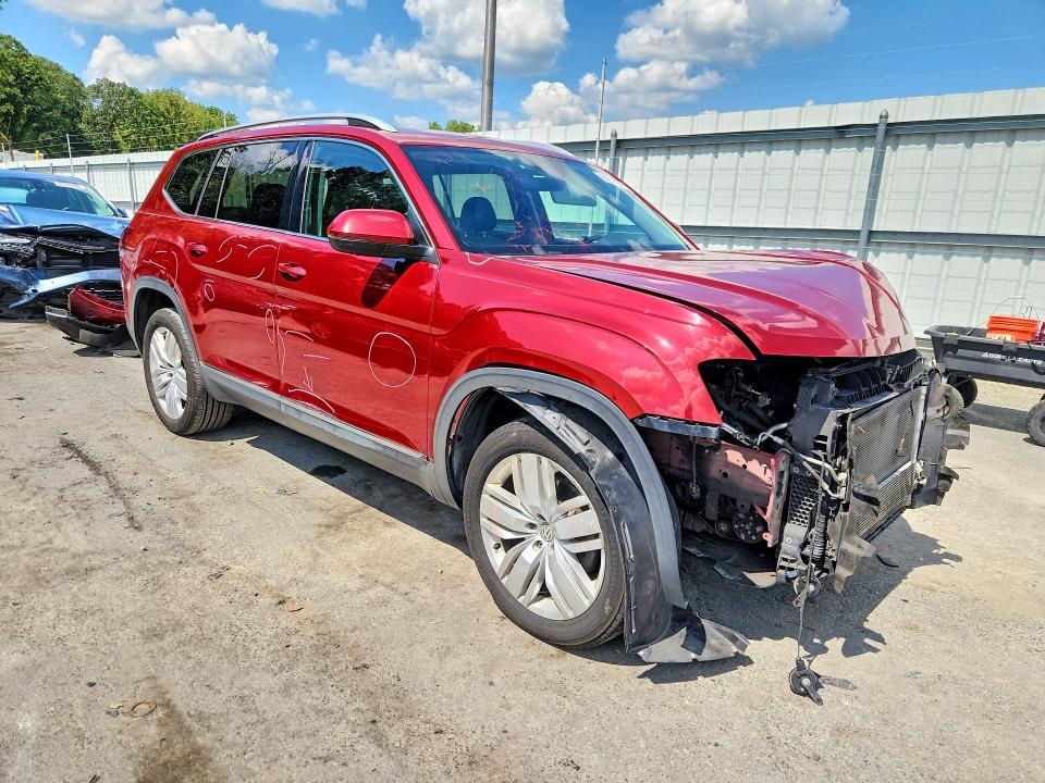 Продажа на аукционе авто 2018 Volkswagen Atlas, vin: 1V2NR2CA6JC550698, номер лота: 64290076