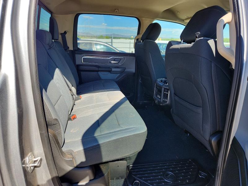 65012326 :رقم المزاد ، 1C6SRFMT4KN681685 vin ، 2019 Ram 1500 مزاد بيع