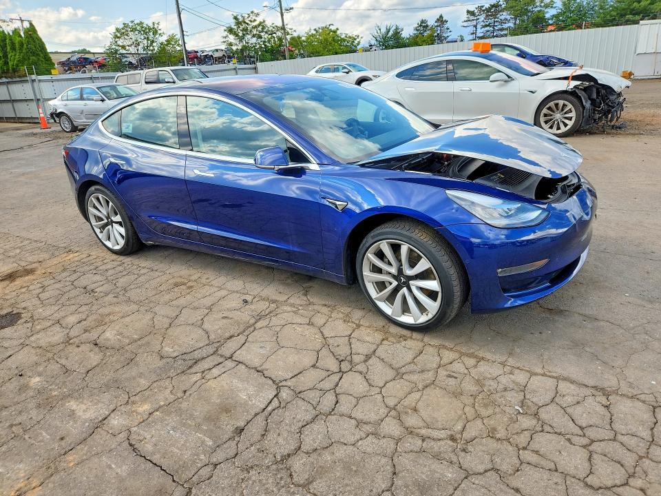 2018 Tesla Model 3 მანქანა იყიდება აუქციონზე, vin: 5YJ3E1EA8JF032168, აუქციონის ნომერი: 65292666