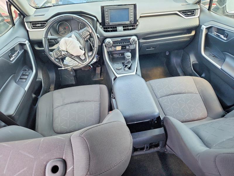 61816036 :رقم المزاد ، JTMRWRFV0ND137825 vin ، 2022 Toyota Rav4 مزاد بيع