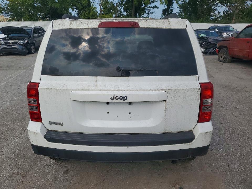 63350826 :رقم المزاد ، 1C4NJPBB5CD649168 vin ، 2012 Jeep Patriot مزاد بيع