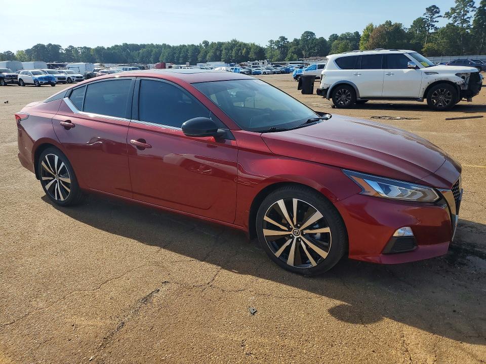 Продаж на аукціоні авто 2021 Nissan Altima, vin: 1N4BL4CV7MN422280, номер лоту: 66032436