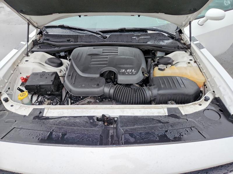 63325586 :رقم المزاد ، 2C3CDZGG9JH322873 vin ، 2018 Dodge Challenger مزاد بيع