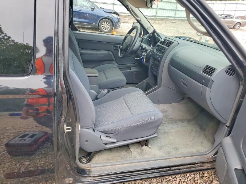 63471216 :رقم المزاد ، 1N6DD26S82C324760 vin ، 2002 Nissan Frontier مزاد بيع