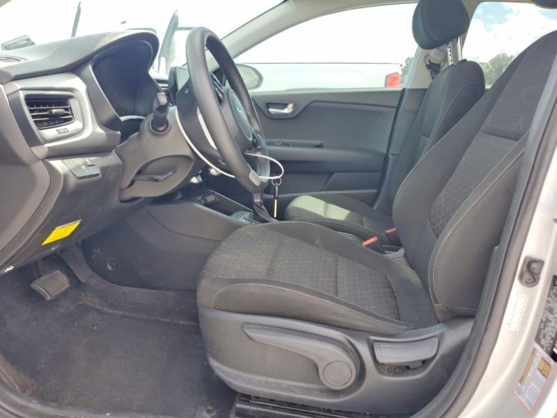 2022 Kia Rio მანქანა იყიდება აუქციონზე, vin: 3KPA24AD3NE458914, აუქციონის ნომერი: 66365786