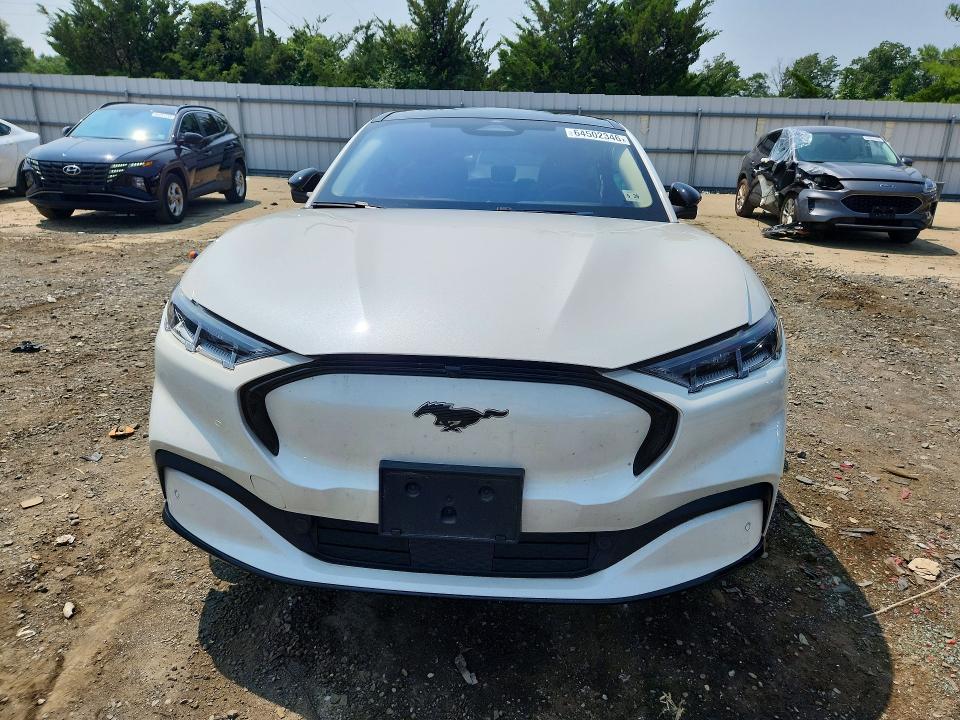 2023 Ford Mustang Mach-e მანქანა იყიდება აუქციონზე, vin: 3FMTK3R73PMA51049, აუქციონის ნომერი: 64502346