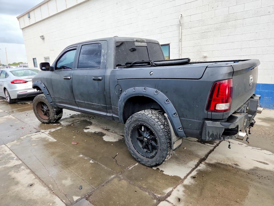 61023426 :رقم المزاد ، 1C6RR7MT4HS664268 vin ، 2017 Ram 1500 مزاد بيع
