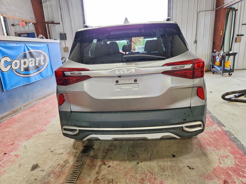 63854166 :رقم المزاد ، KNDEUCAA7N7315119 vin ، 2022 Kia Seltos مزاد بيع