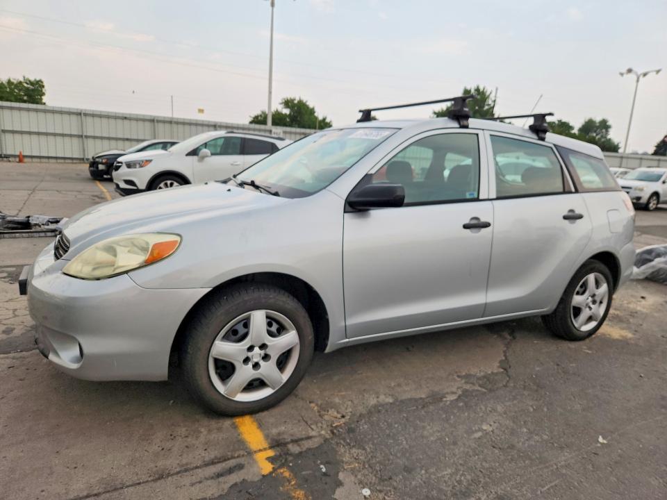 Auction sale of the 2005 Toyota Matrix, vin: 2T1KR32E35C351944, lot number: 61646766