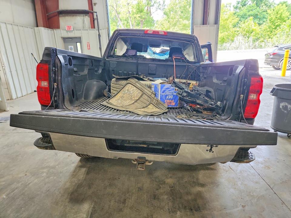 2015 Chevrolet Silverado მანქანა იყიდება აუქციონზე, vin: 3GCUKREC8FG391938, აუქციონის ნომერი: 64430046