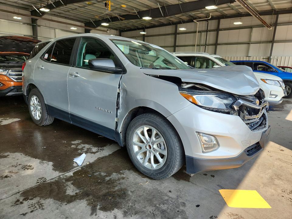 Продаж на аукціоні авто 2020 Chevrolet Equinox, vin: 2GNAXHEV7L6123641, номер лоту: 64076916
