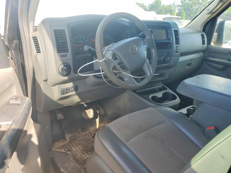 64106006 :رقم المزاد ، 1N6BF0KY4HN803853 vin ، 2017 Nissan Nv مزاد بيع