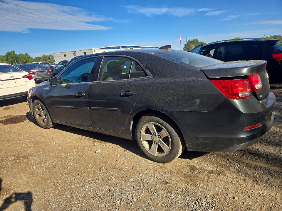 64571446 :رقم المزاد ، 1G11B5SLXFF158671 vin ، 2015 Chevrolet Malibu مزاد بيع
