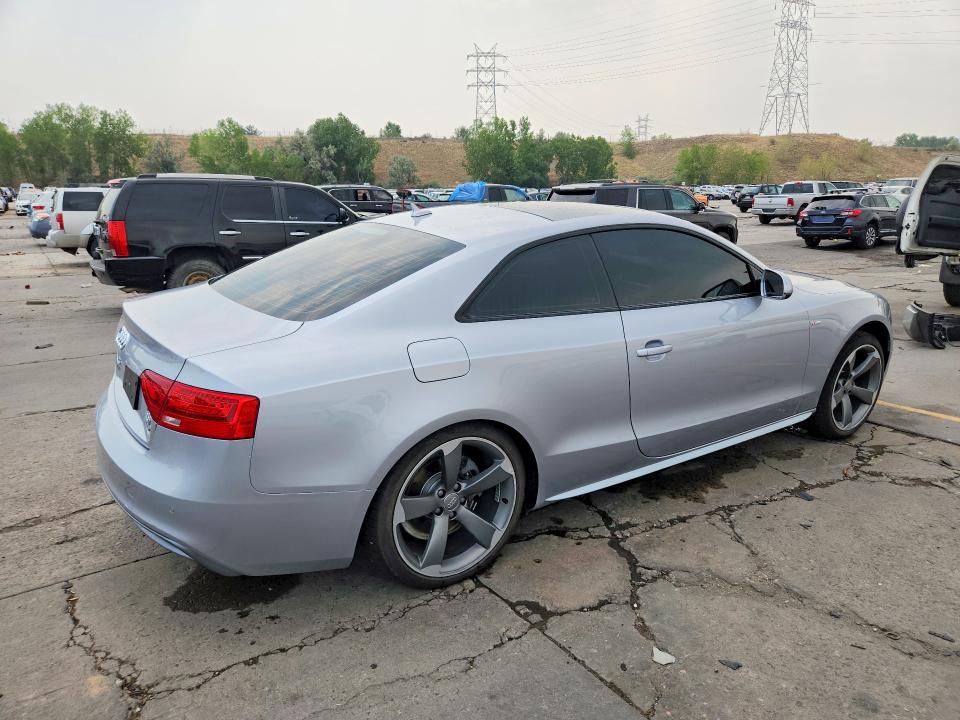 Продаж на аукціоні авто 2015 Audi A5, vin: WAUSFAFR1FA039277, номер лоту: 62651826