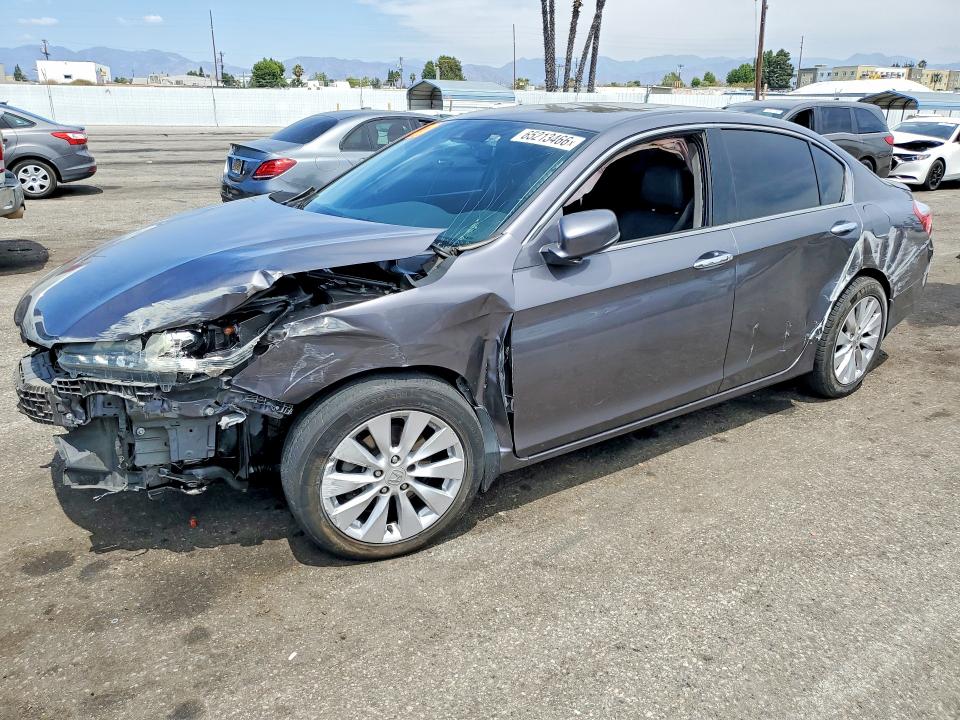 2015 Honda Accord მანქანა იყიდება აუქციონზე, vin: 1HGCR3F88FA010264, აუქციონის ნომერი: 65213466