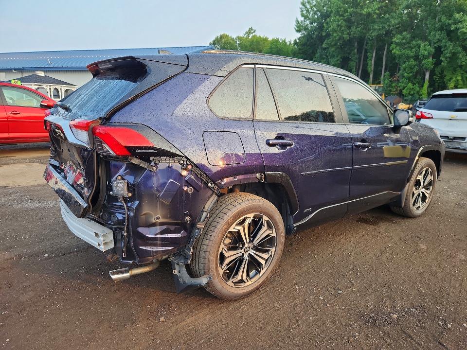 Продажа на аукционе авто 2022 Toyota Rav4 Prime, vin: JTMFB3FV4ND093176, номер лота: 64193326