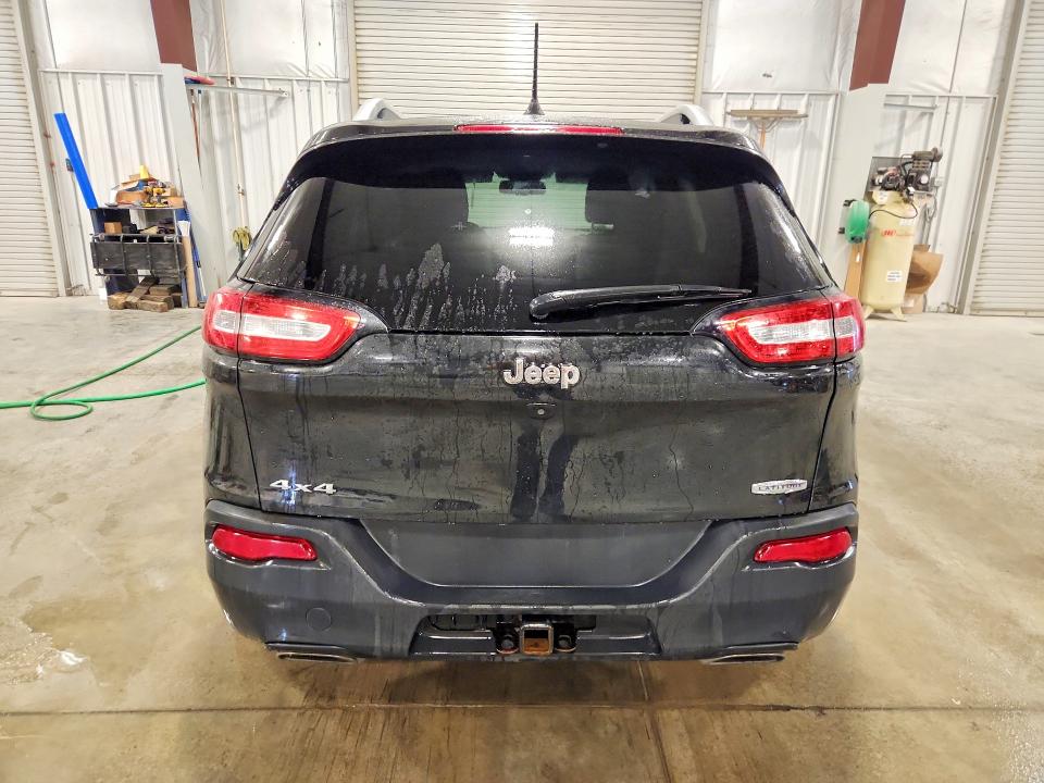 66422106 :رقم المزاد ، 1C4PJMCS1FW773842 vin ، 2015 Jeep Cherokee مزاد بيع
