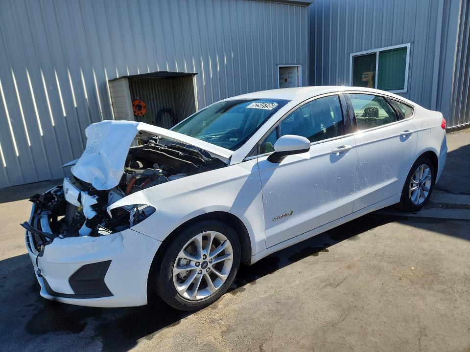 Продажа на аукционе авто 2019 Ford Fusion, vin: 3FA6P0LU3KR207771, номер лота: 62545196