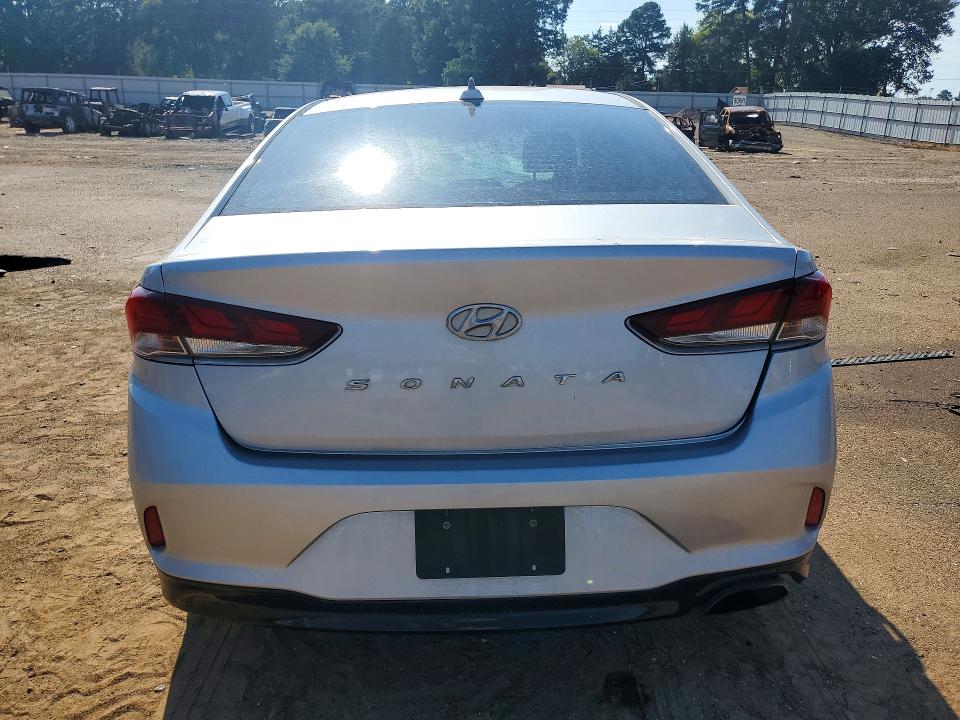 Продаж на аукціоні авто 2018 Hyundai Sonata, vin: 5NPE34AF7JH680135, номер лоту: 66743316