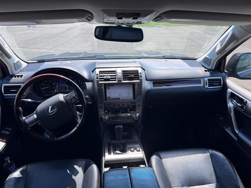 64854466 :رقم المزاد ، JTJBM7FX8J5186558 vin ، 2018 Lexus Gx مزاد بيع