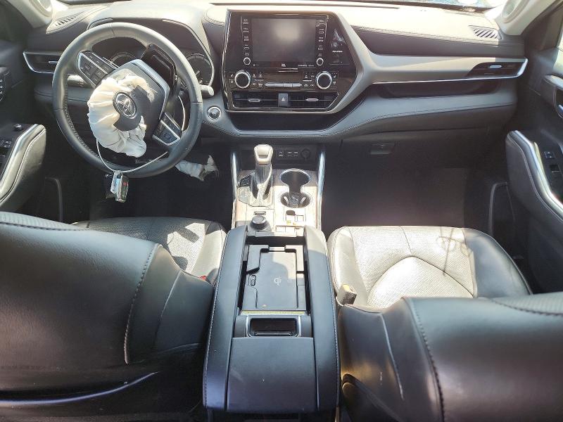 Продаж на аукціоні авто 2022 Toyota Highlander, vin: 5TDDZRBH9NS572168, номер лоту: 57426846