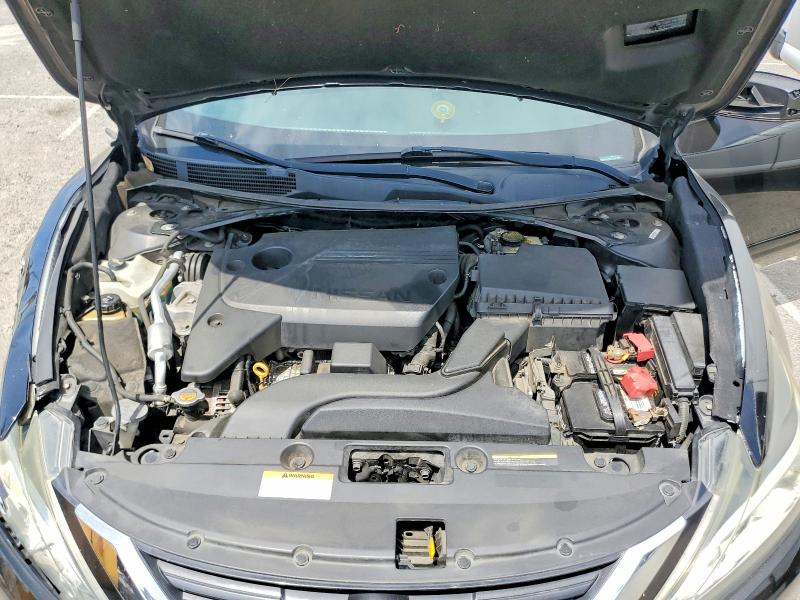 2017 Nissan Altima მანქანა იყიდება აუქციონზე, vin: 1N4AL3AP1HN341324, აუქციონის ნომერი: 64813056