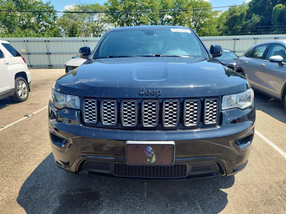 Продажа на аукционе авто 2018 Jeep Grand Cherokee, vin: 1C4RJFAG8JC319813, номер лота: 63444406
