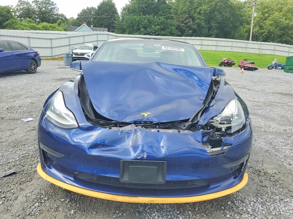 63185596 :رقم المزاد ، 5YJ3E1EB9JF146382 vin ، 2018 Tesla Model 3 مزاد بيع
