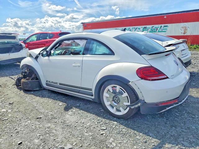 2018 Volkswagen Beetle მანქანა იყიდება აუქციონზე, vin: 3VWSD7AT4JM711596, აუქციონის ნომერი: 65280336