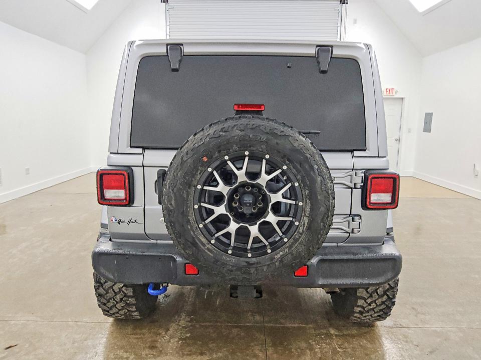 Продажа на аукционе авто 2018 Jeep Wrangler Unlimited, vin: 1C4HJXEG2JW207034, номер лота: 63036146