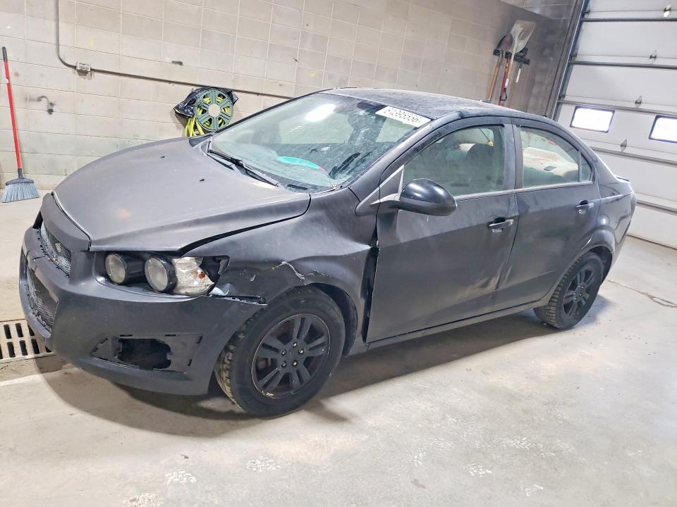 64395556 :رقم المزاد ، 1G1JB5SH5C4120008 vin ، 2012 Chevrolet Sonic مزاد بيع