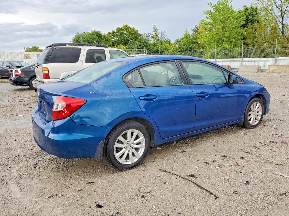 64903266 :رقم المزاد ، 19XFB2F89CE016433 vin ، 2012 Honda Civic مزاد بيع
