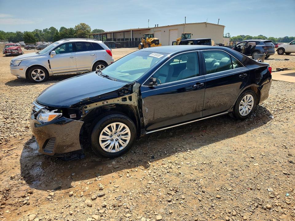 65189556 :رقم المزاد ، 4T4BF1FK6CR231005 vin ، 2012 Toyota Camry مزاد بيع