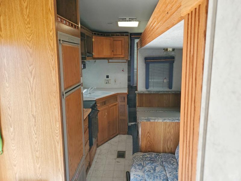 Продаж на аукціоні авто 2000 Forest River Sierra Fifth Wheel T, vin: 4X4FSEZ22YT120022, номер лоту: 63171306